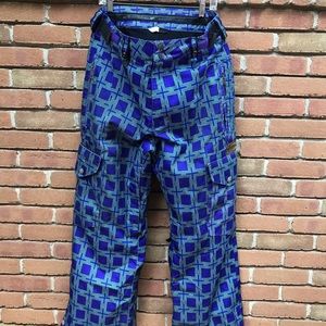 Men’s Bonfire snowboarding pants.
